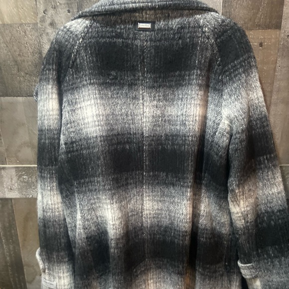 Calvin Klein Jacket - Picture 8 of 9